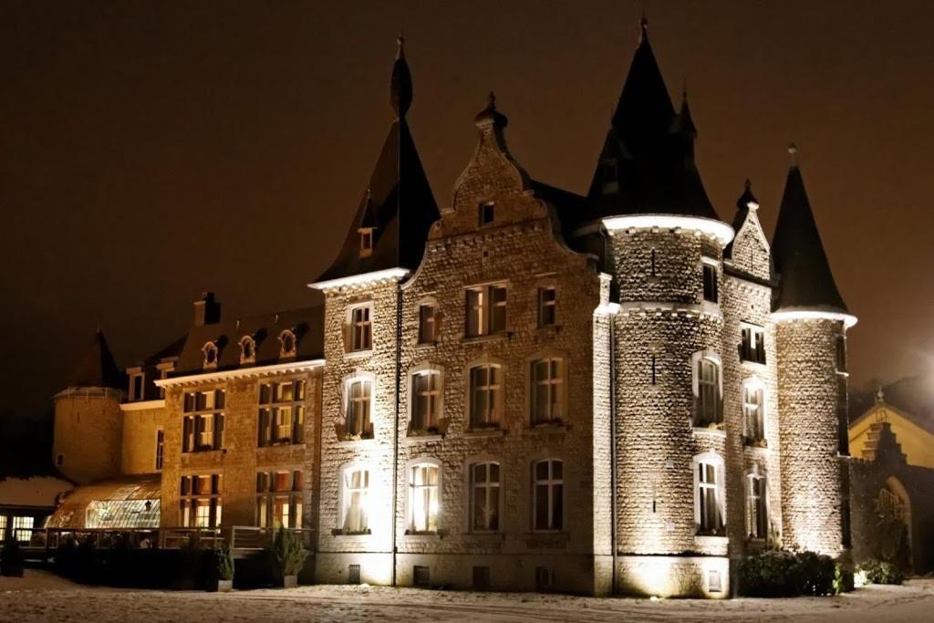 Chateau d'Hassonville Aye Extérieur photo